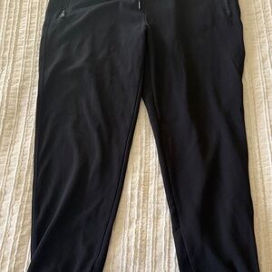Old Navy Women’s Black Athletic Jogger Pants